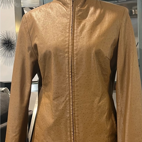 Stunning GENUINE LEATHER (ostrich) EXPRESS SIZE 9/10 VERSATILE JACKET - Picture 2 of 15